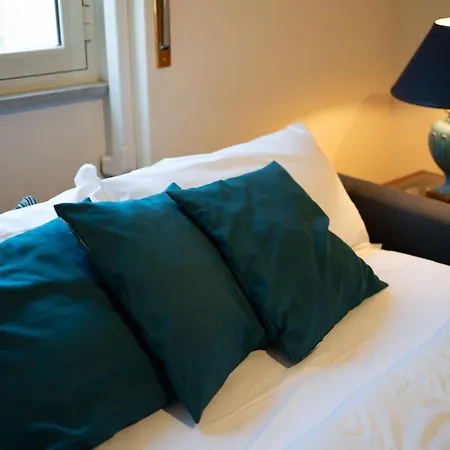 Un Salto Al Vomero By Dimorra Neapel