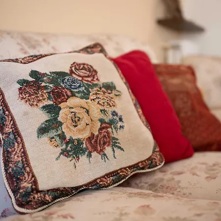 Apartment Un Salto Al Vomero By Dimorra Neapel