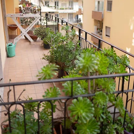 Un Salto Al Vomero By Dimorra * Neapel