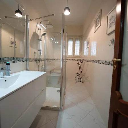 Un Salto Al Vomero By Dimorra Apartment *