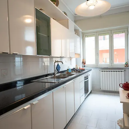 Un Salto Al Vomero By Dimorra Apartment