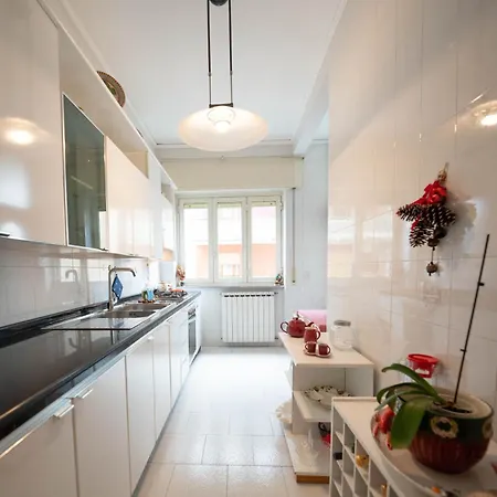 Un Salto Al Vomero By Dimorra