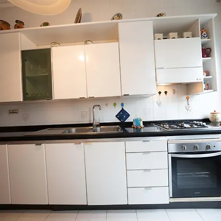 Un Salto Al Vomero By Dimorra Apartment