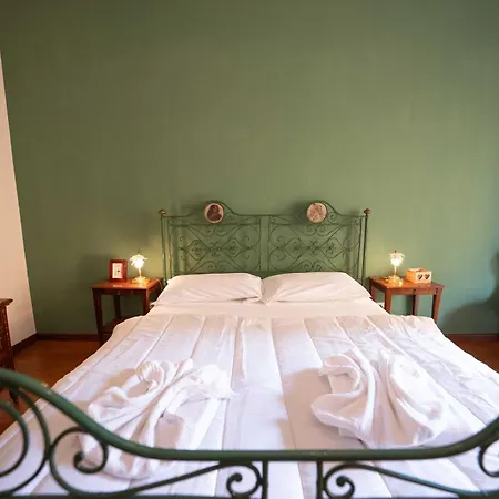 Apartment Un Salto Al Vomero By Dimorra Neapel